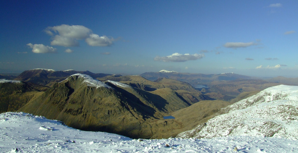 mountains-in-England-Scafell-Pike