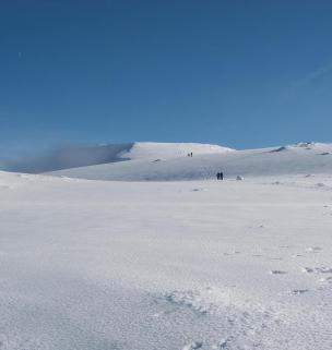 How to Prepare for Your Ben Nevis Winter Ascent (Kit List, Food and Training)